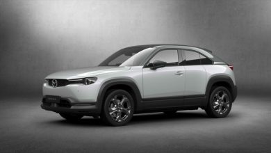 Photo of Mazda’s MX-30 electric crossover debuts with ‘right sized’ battery pack