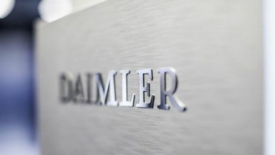 Photo of Daimler warns 2019 profits to halve as problems deepen