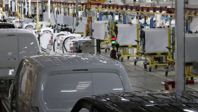 Photo of VW perde 2 mil milhões por semana e PSA vai reabrir as fábricas